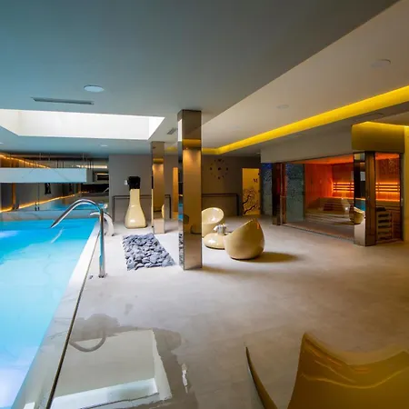 Almazara Suites Alcala del Jucar Esterno foto